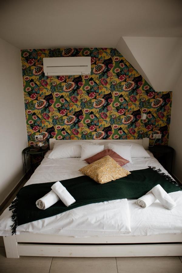 Sipos Borhaz Es Vendeghaz Hotel Badacsonyors Luaran gambar