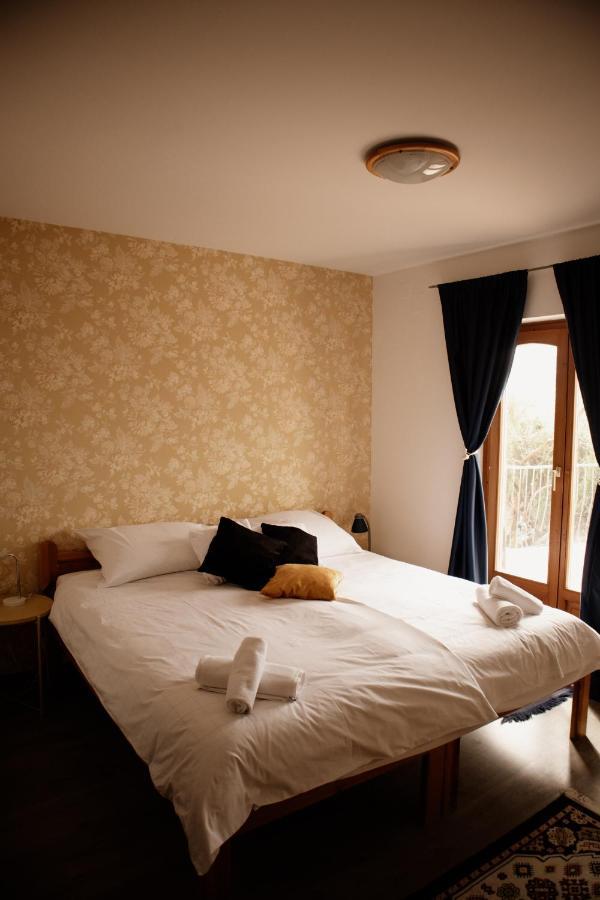 Sipos Borhaz Es Vendeghaz Hotel Badacsonyors Luaran gambar