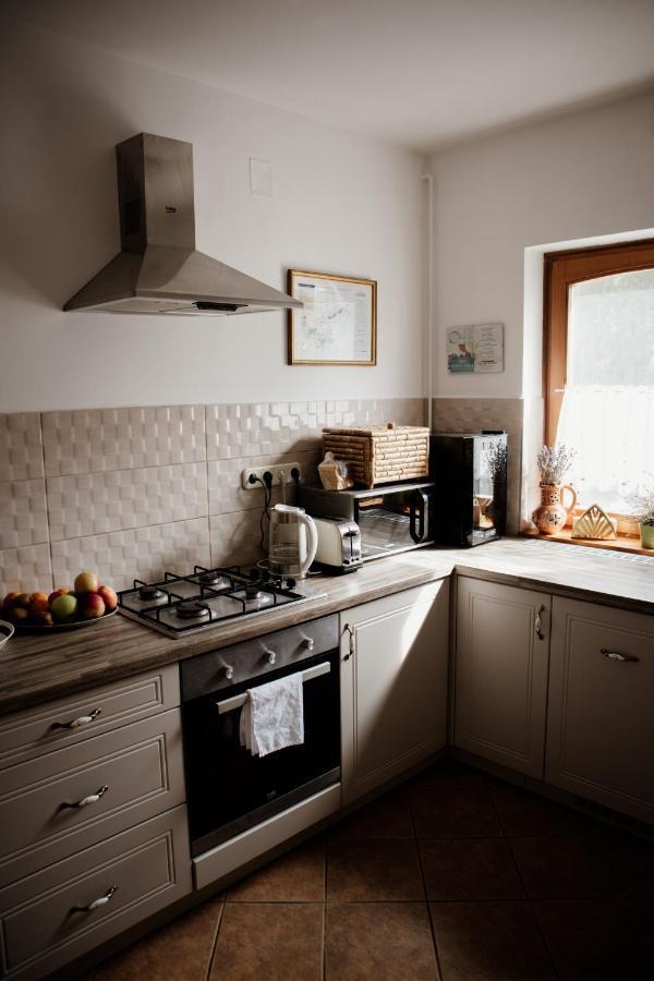 Sipos Borhaz Es Vendeghaz Hotel Badacsonyors Luaran gambar